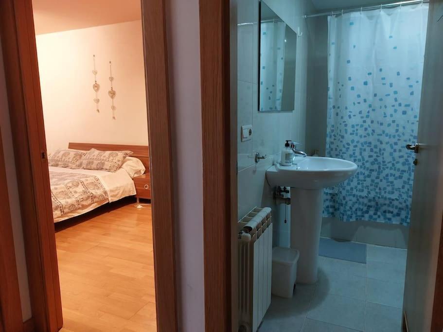 Tourist Room - Casa Particular Pamplona Exterior photo